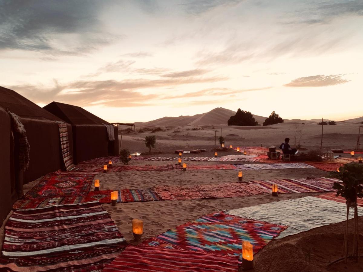 Merzouga Glamping Camp Esterno foto