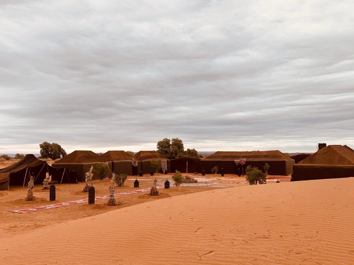 Merzouga Glamping Camp Esterno foto