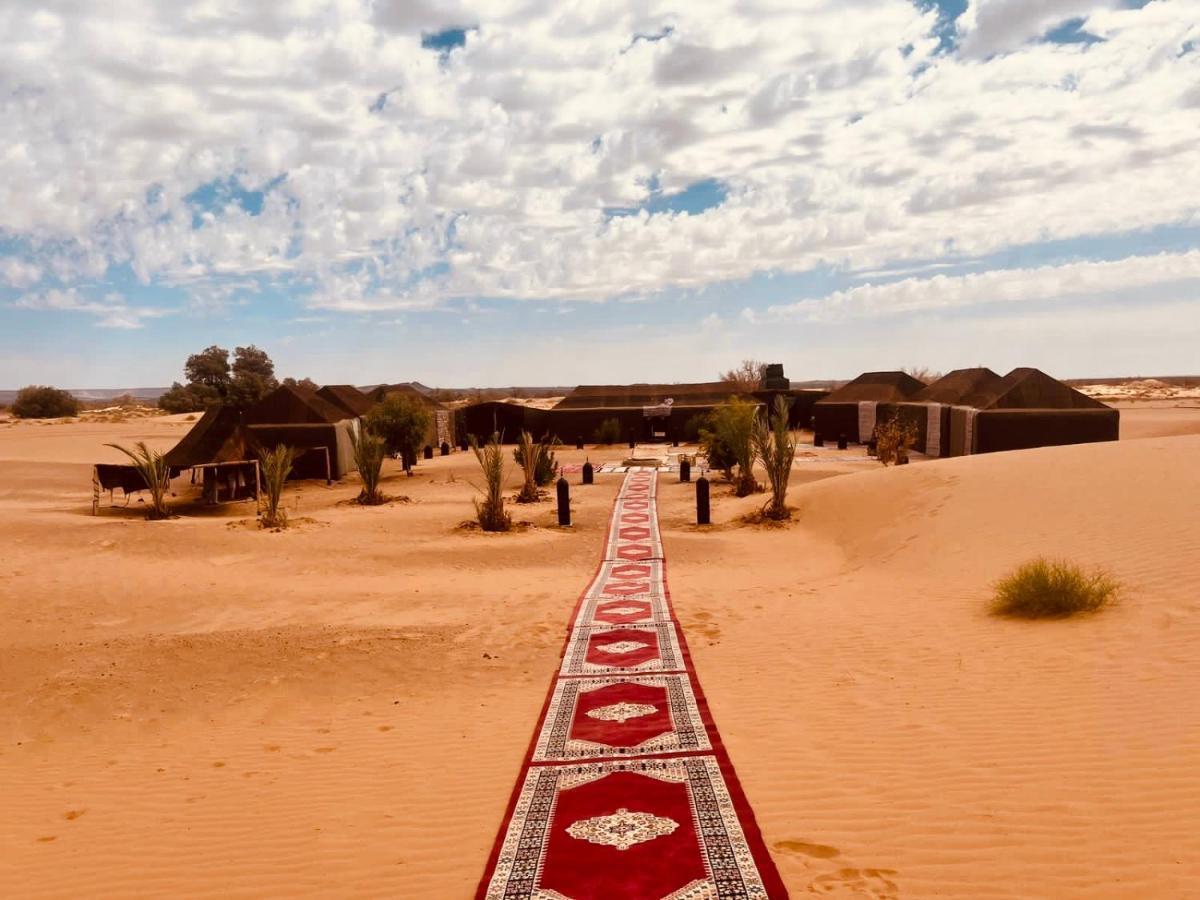 Merzouga Glamping Camp Esterno foto