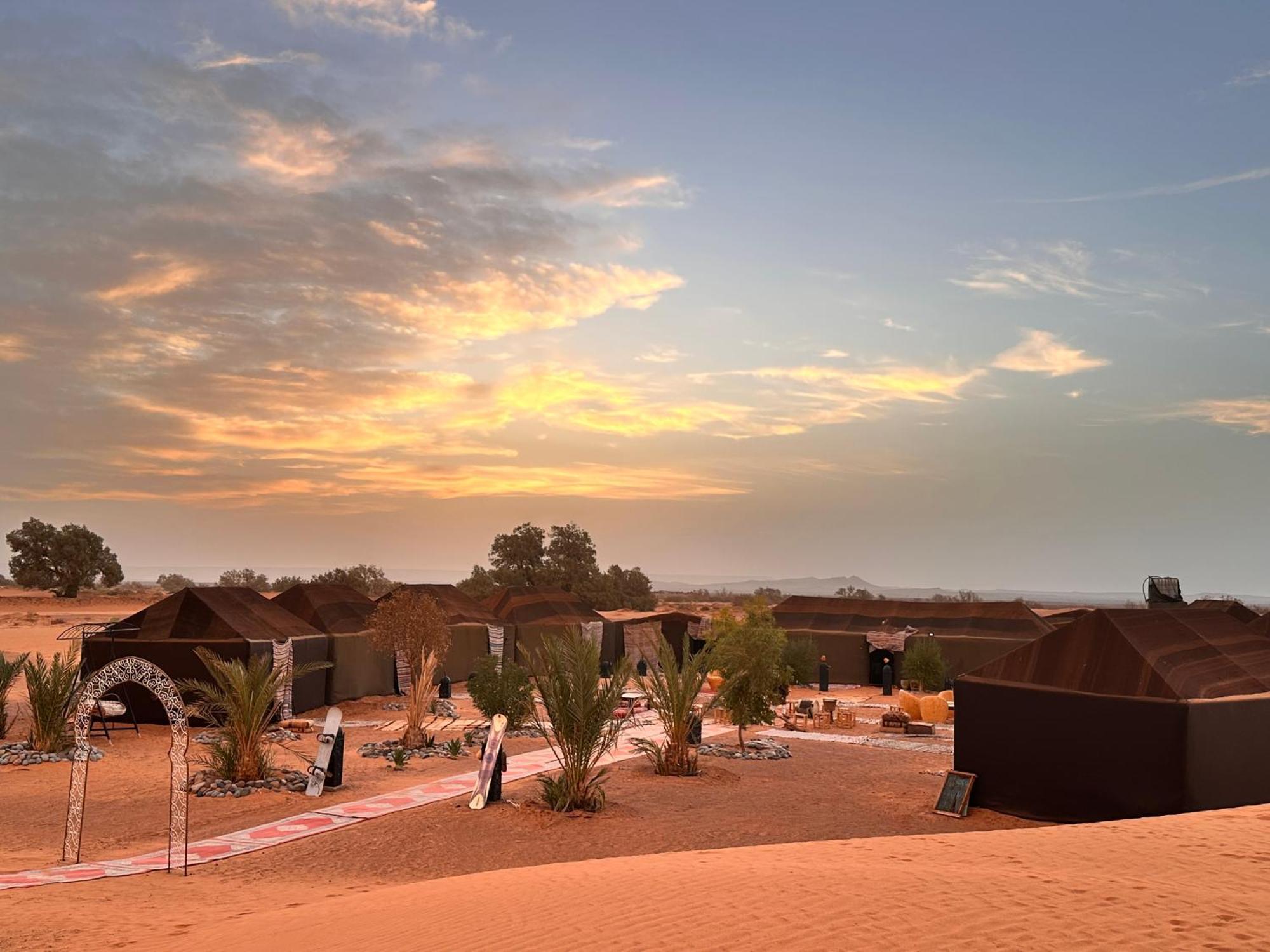 Merzouga Glamping Camp Esterno foto