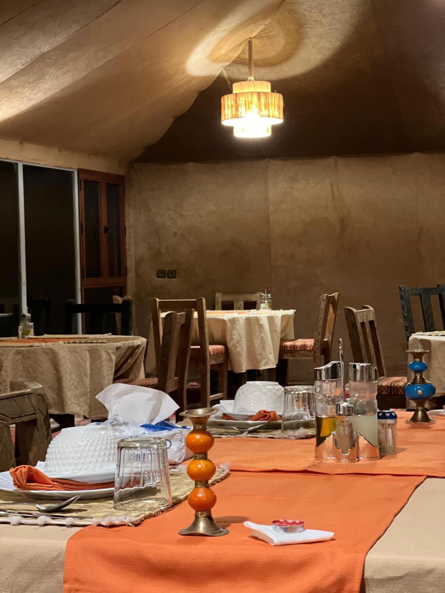 Merzouga Glamping Camp Esterno foto